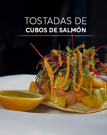 Tostadas de Salmón Atlántico con Mango y Aguacate